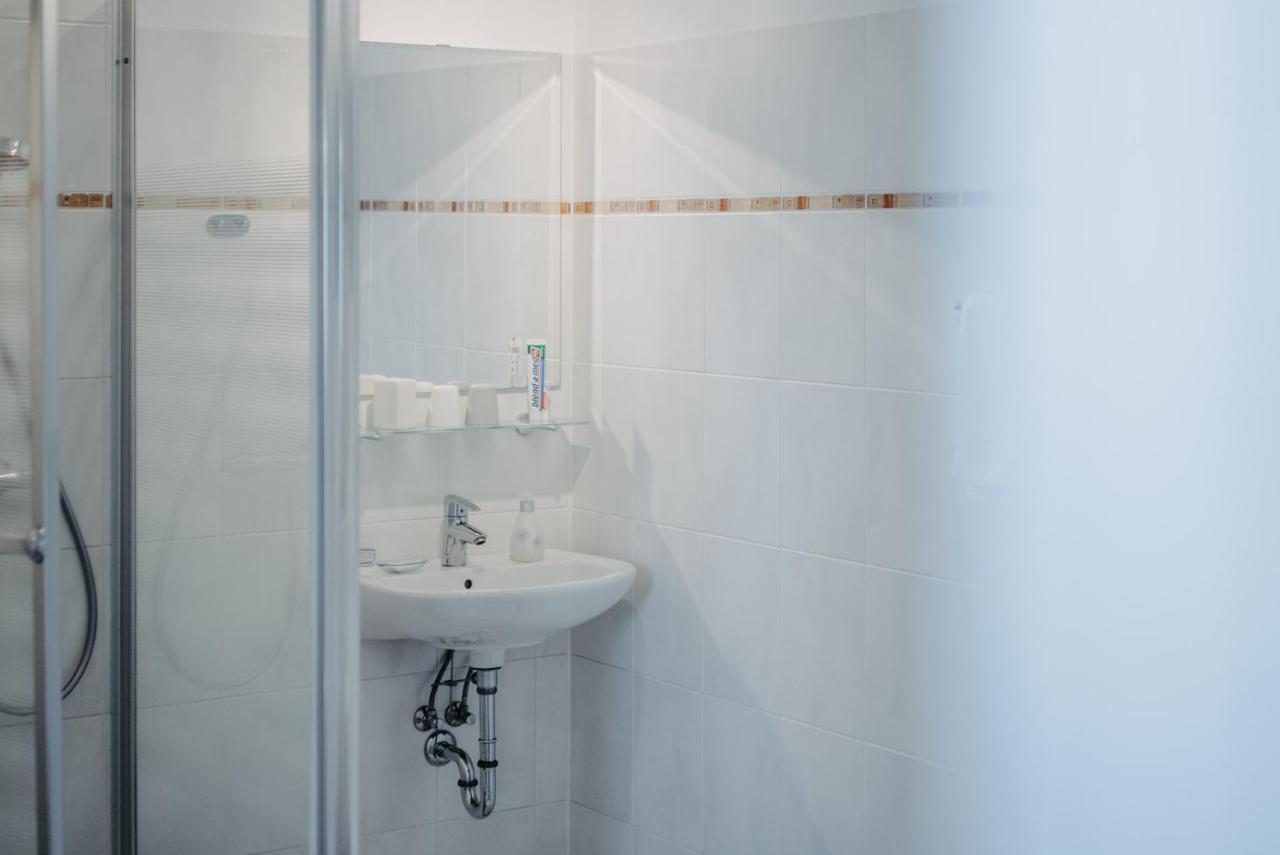 Haus Luna - Privatzimmer Im Sonnigen Suedburgenland Hackerberg Екстериор снимка