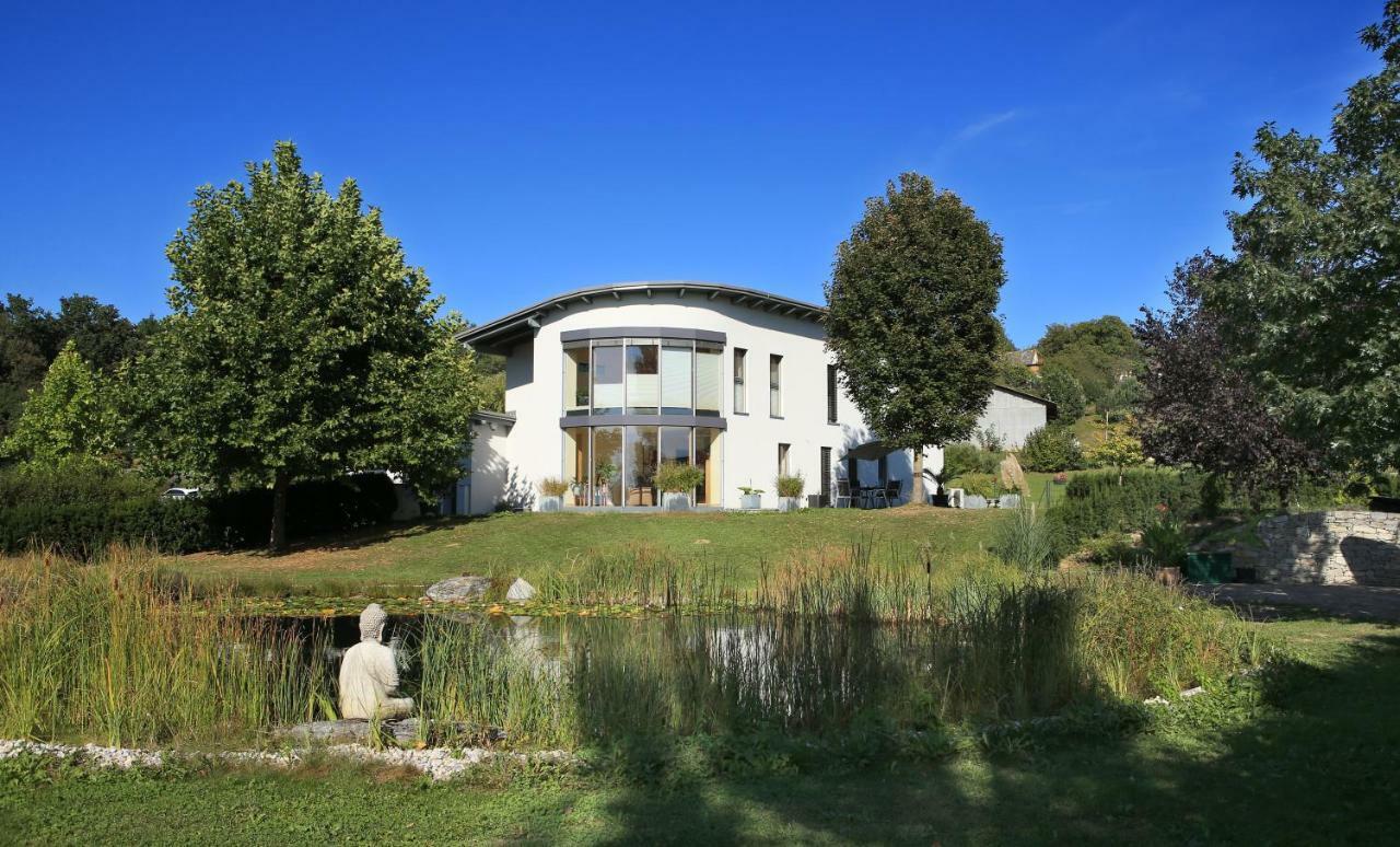 Haus Luna - Privatzimmer Im Sonnigen Suedburgenland Hackerberg Екстериор снимка
